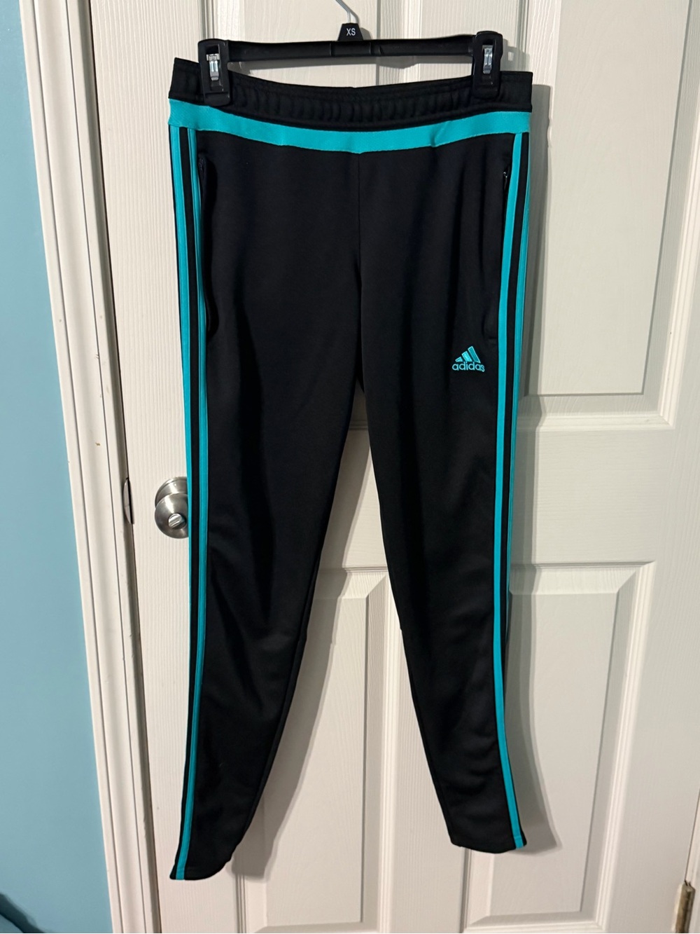 Adidas Women’s Athletic Pants Size Small Excellent Condition
